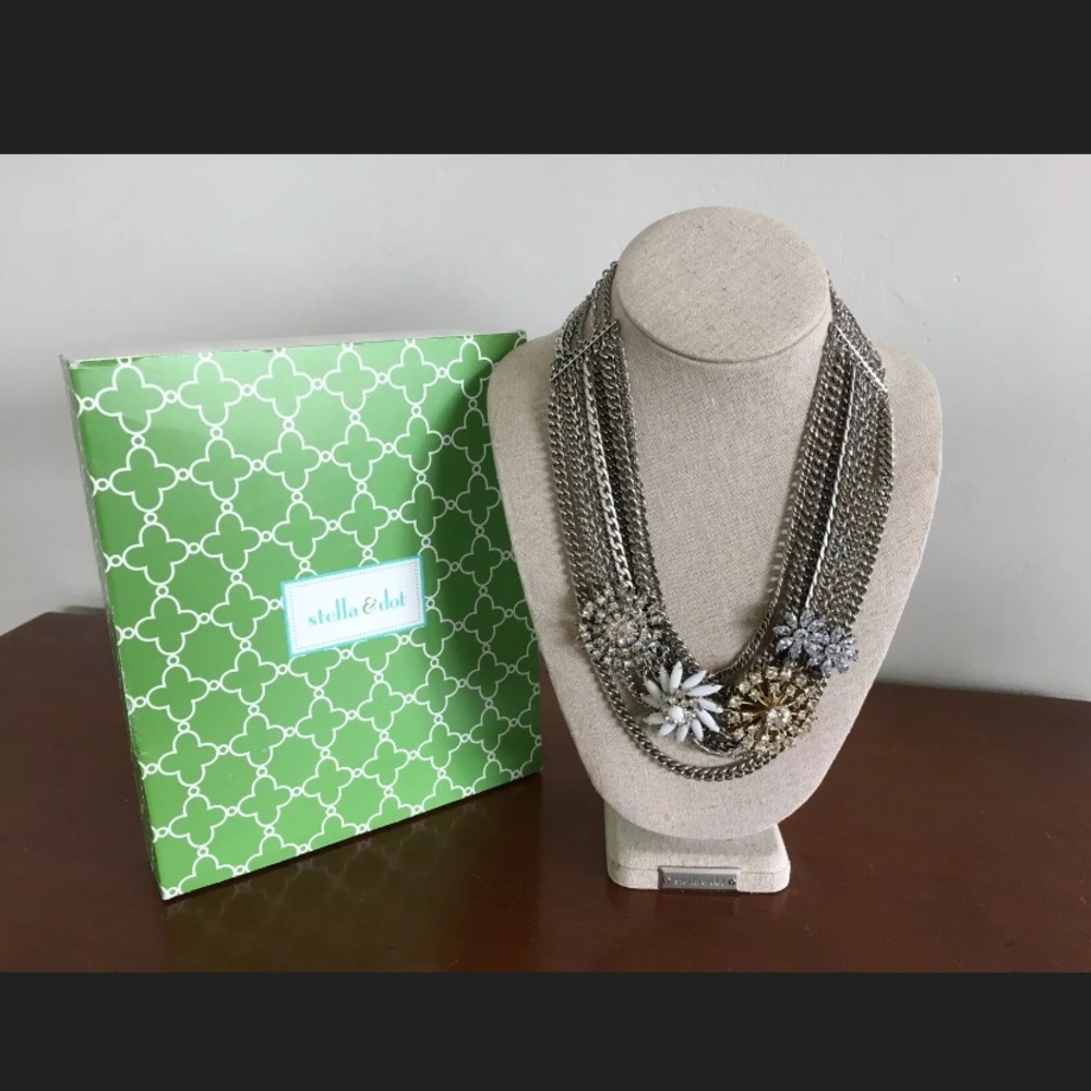 Still & Dot Metropolitan Chain Necklace